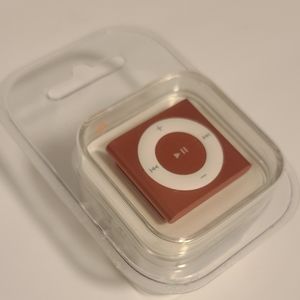 STILL SEALED - iPod shuffle 2gb a1373